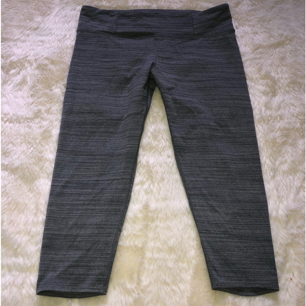 Capris - Picture 2 of 5